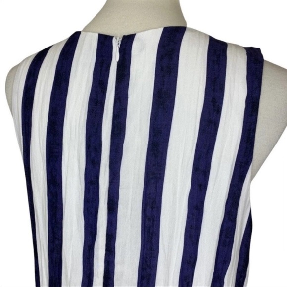 Lulus Mini Dress Womens Size
Medium Multitask-Queen Ivory Blue Print Shift Dress - Picture 7 of 12